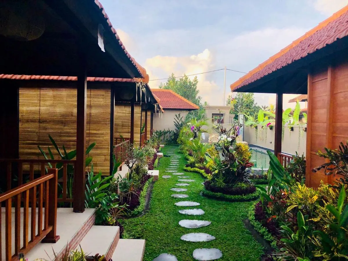 Umagama Antique Villa Ubud  0*, Ubud (Bali)